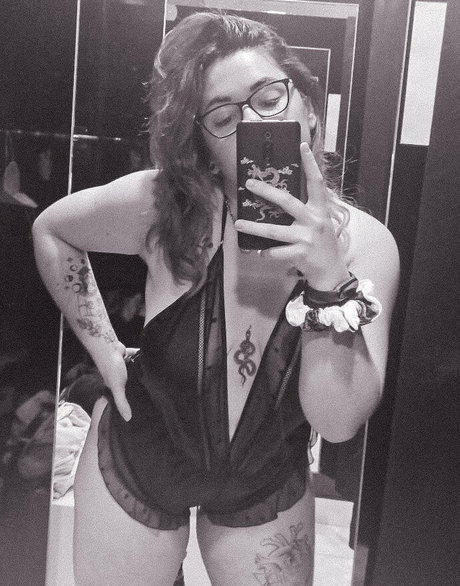 clara corvie erotic actress image