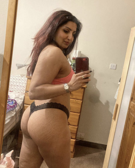 Gujubear art pornstar archive