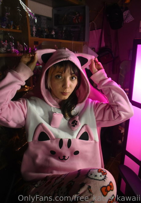 free katss kawaii nude actress photo