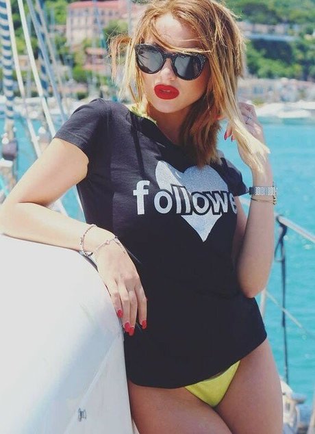 redhead trans onlyfans hot porn picture