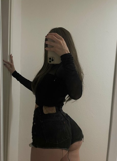 Bnniesxo pretty actress pictures