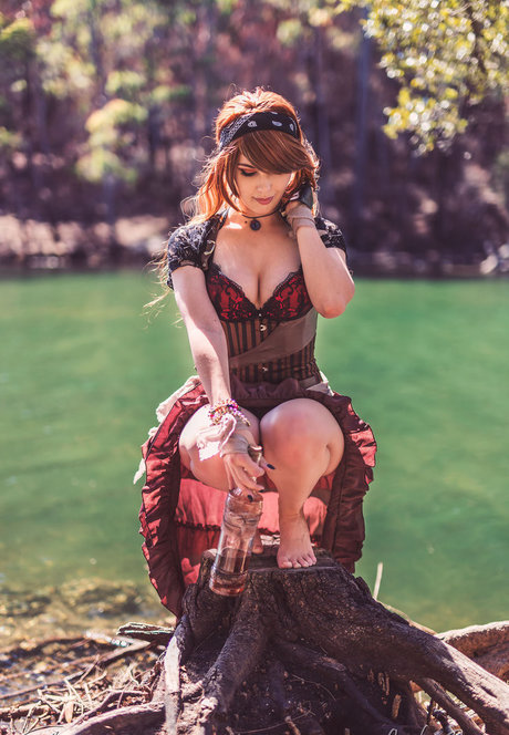 LuckyBonez best actress photos