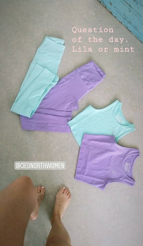 Rubiamood pornographic star archive