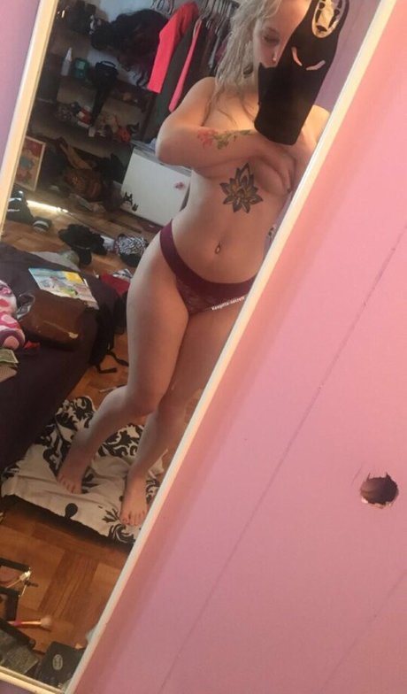 Kepitasecrett pornstar sexy photo