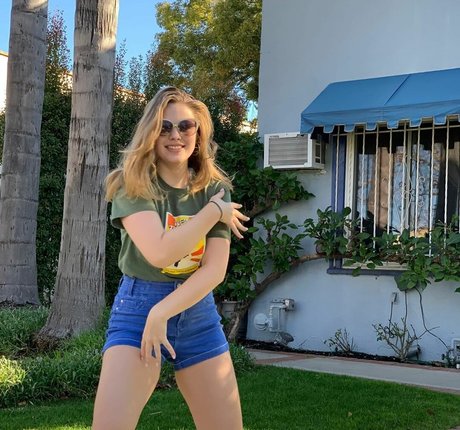 Teagan Croft model erotic galleries