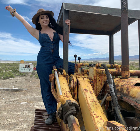 catjiratv high quality actress image