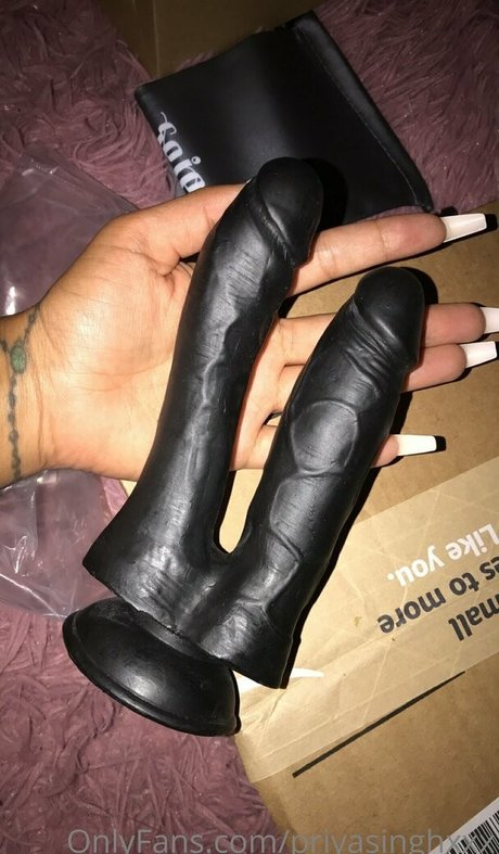 priyasinghxxx hot star gallery