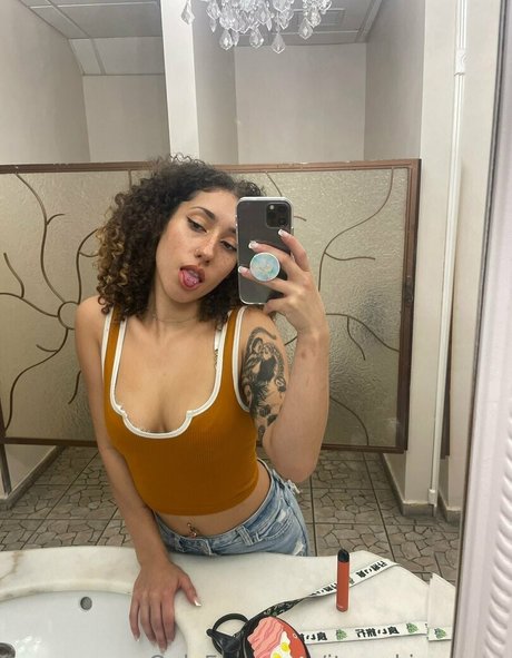 itsmekiraperez star sexy pictures