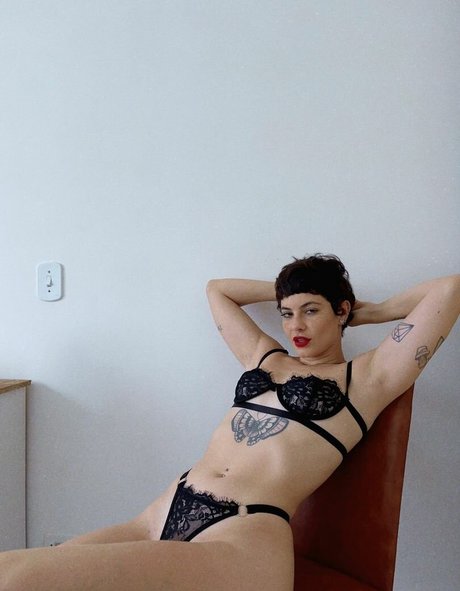 Marceli Cardozo porn actress photo