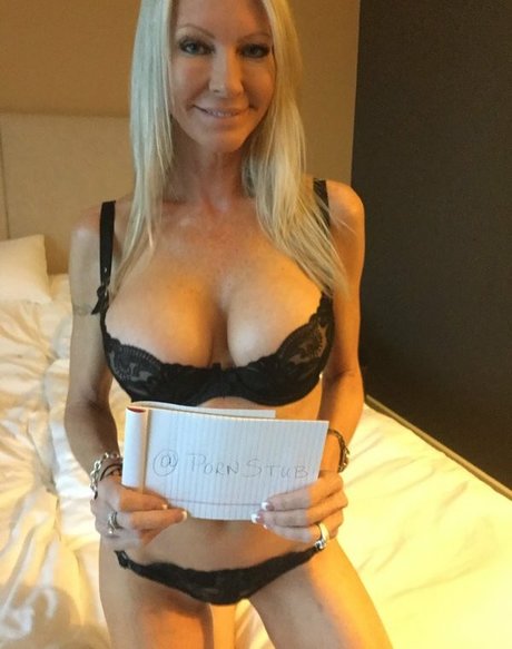 Emma Starr pornstar erotic picture