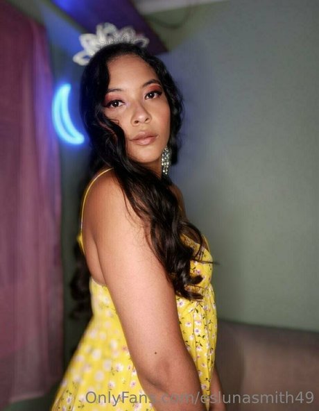 eslunasmith49 pornstar beautiful pictures