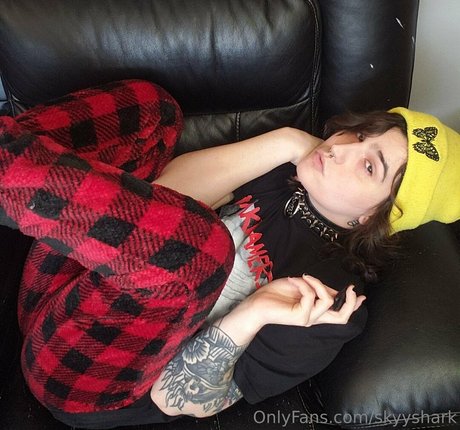 skyyshark sex pornstar image