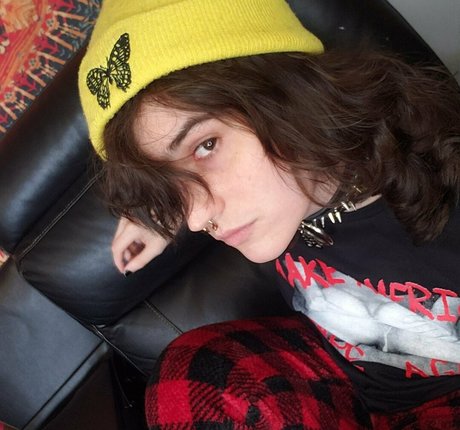 skyyshark best model picture