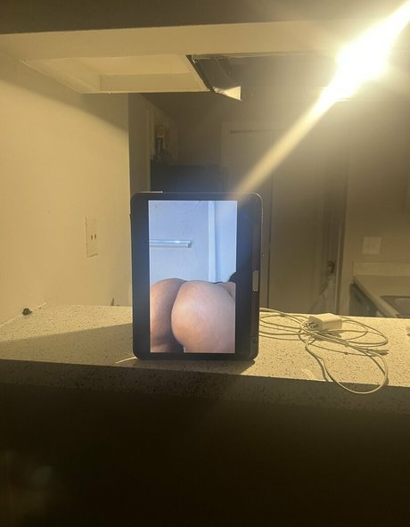 Iamdomtease pretty pornstar galleries