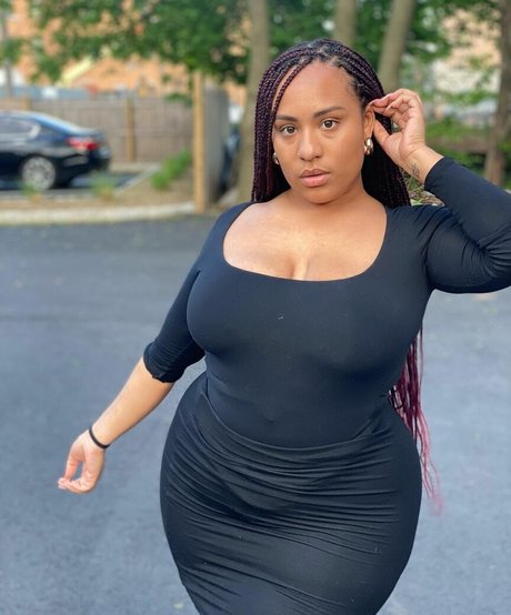 Kathrynn Marie porn model photo