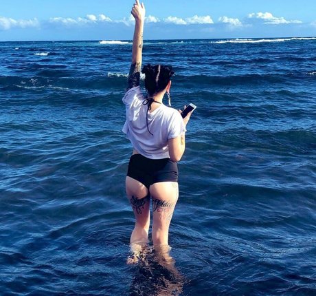 baeporeon pornstar free photo