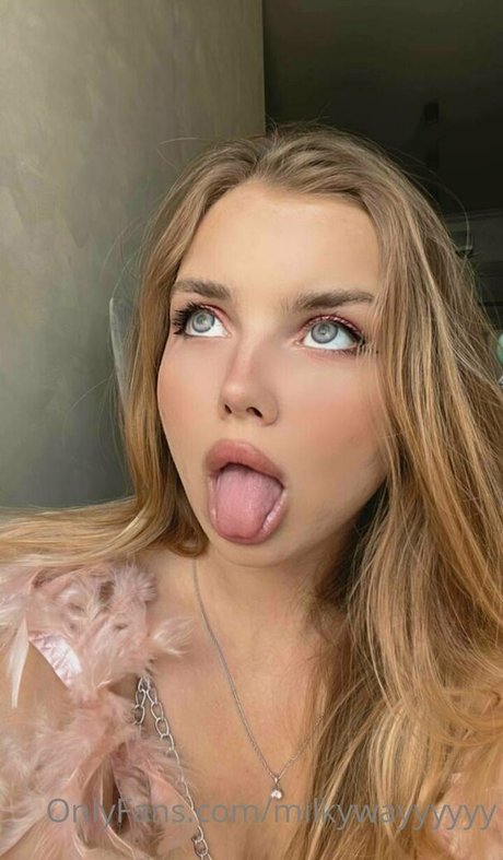 tiiiiits queen star porn images