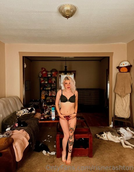 loveslovely star exclusive gallery