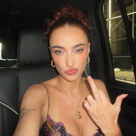 Olivia OBrien perfect star picture