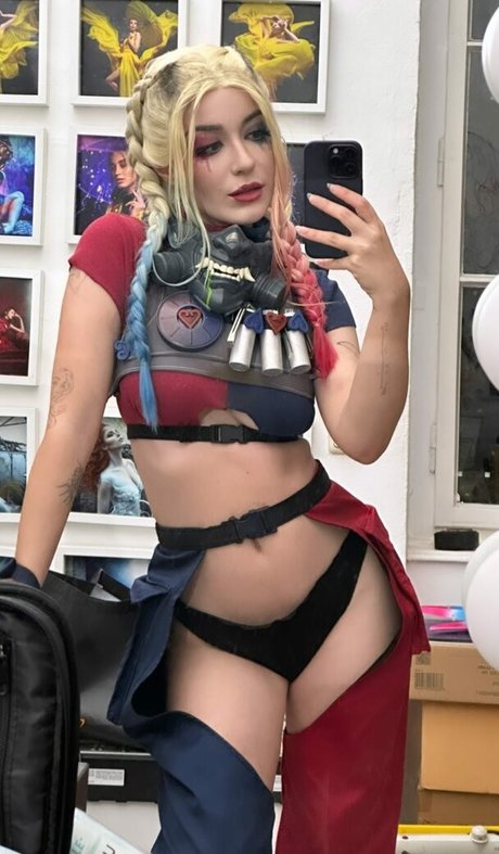 AnniTheDuck star beautiful img