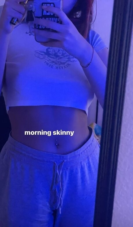 Chxrrychick nude actress pic