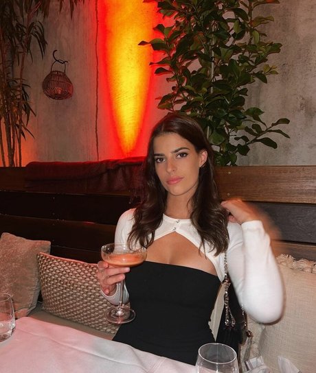 Develique model xxx pics