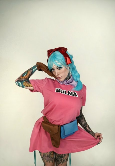kellymedonly perfect model image