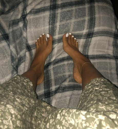 allhailrgoddess naked actress images