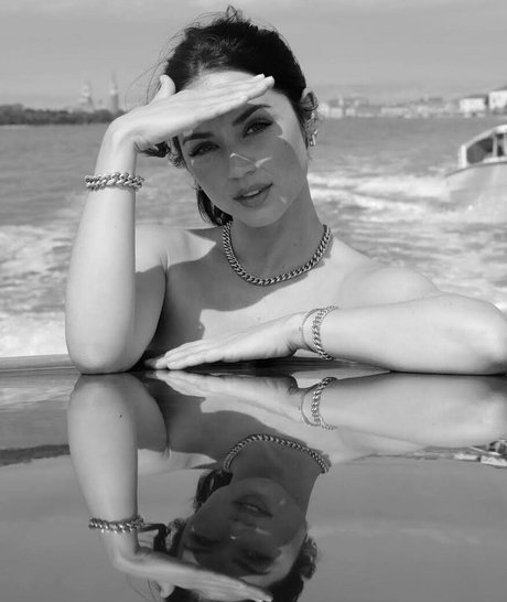 Ana De Armas high quality star archive