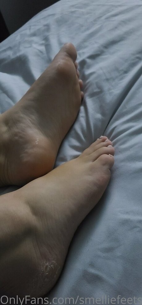 smelliefeetsweetie sex pornstar pic