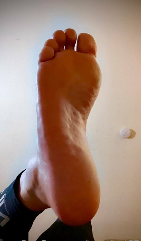 tgirlfeet35 nude star photos