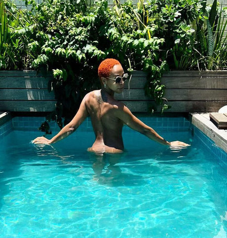 Karol Conka pornographic star archive