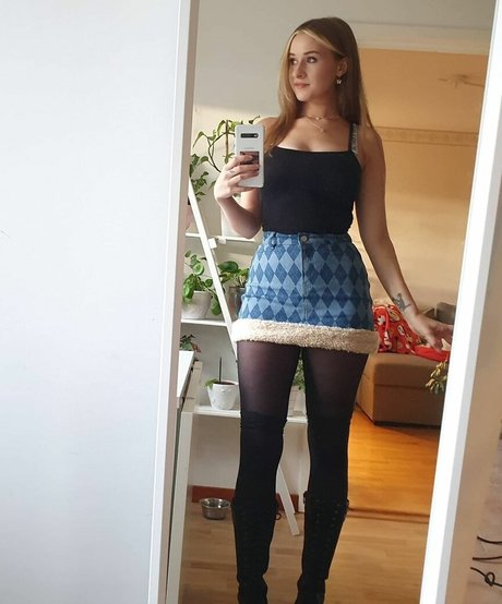 elina twich model hd pic