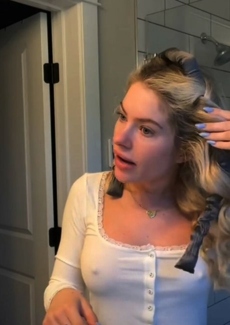 Claudia Walsh pornstar nudes images