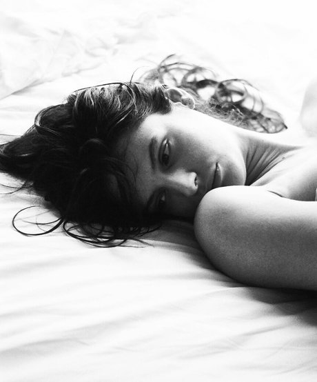 Alizee Gamberini model adult photos