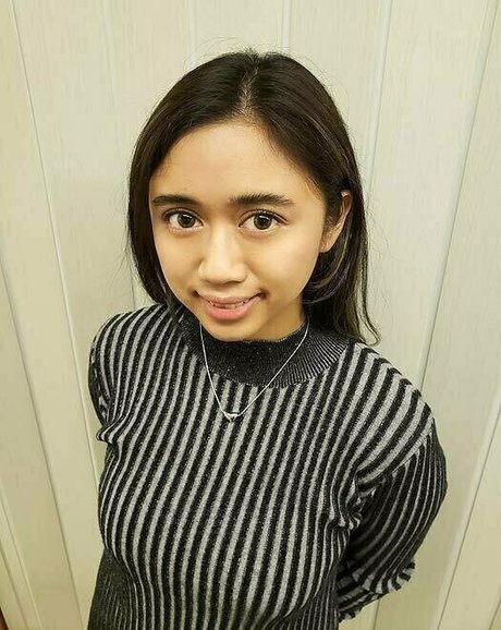 milkycatcom nude star image