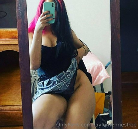 taylorhenriesfree model xxx gallery