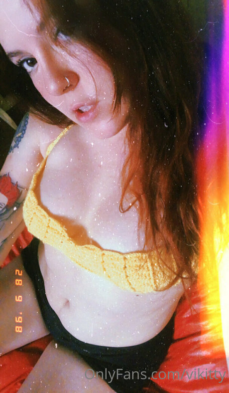 vikitty star naked archive