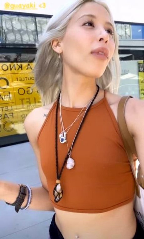 Charisma Kain model erotic photos