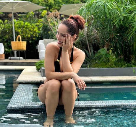 Ana Lucia Dominguez nude model img