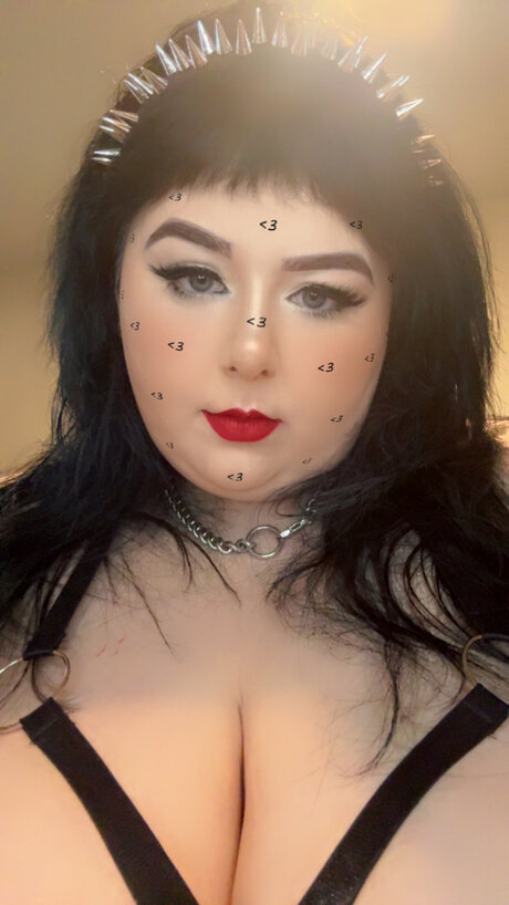 gothgfadeline perfect star pic