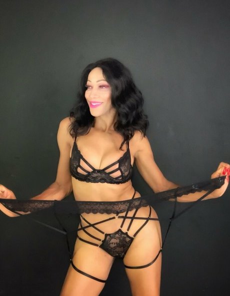 shemale 23cm pornstar hot img