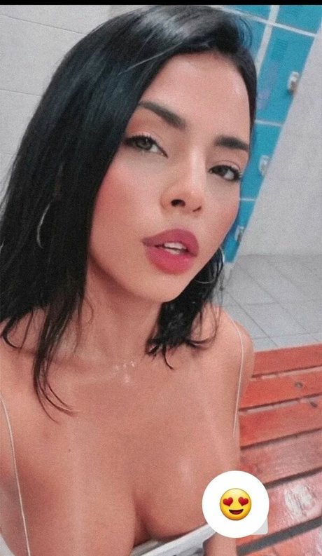 Juju Bellini best model img