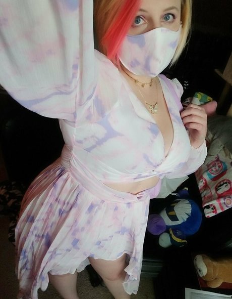 piggynukka sexy star photos