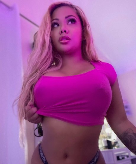 exoticbooty nice model pictures