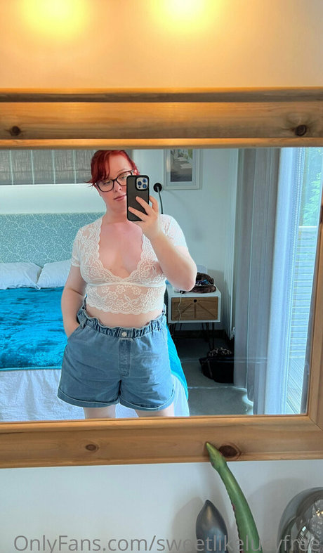 sweetlucysfreepage pornstar hot images