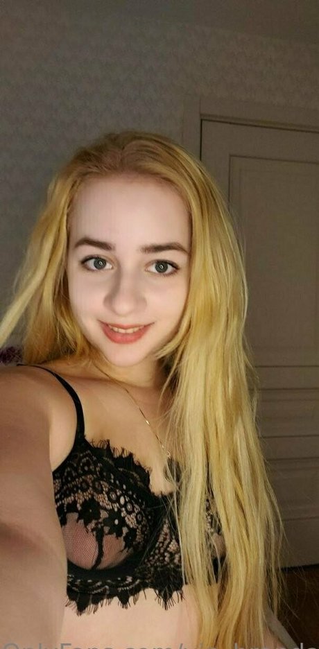 Vip branda model erotic pic