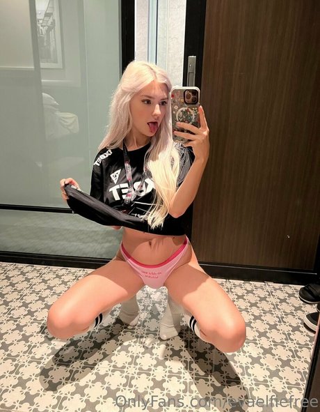 evaelfiefree hd actress photo