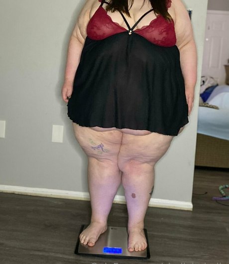 shellybobelly naked pornstar photo