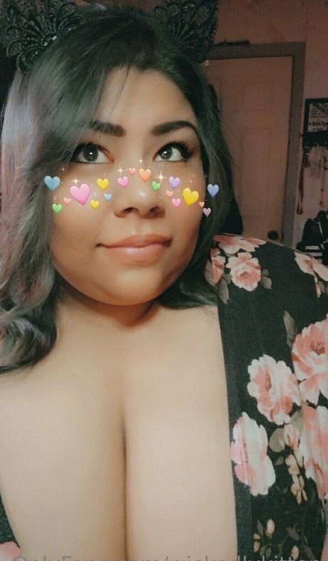 wickedlykitten star nude picture